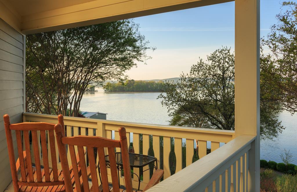 Lookout Point Lakeside Inn Hot Springs Exterior foto